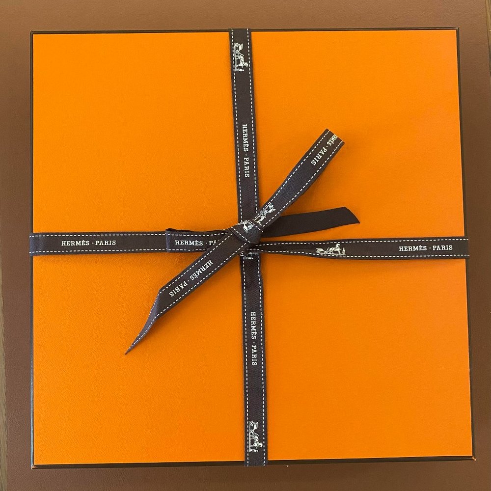Hermes Box with Ribbon 10.5" x 10.5" x 1.75"